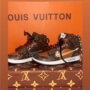 Sneaker KeyChain Combo sets!